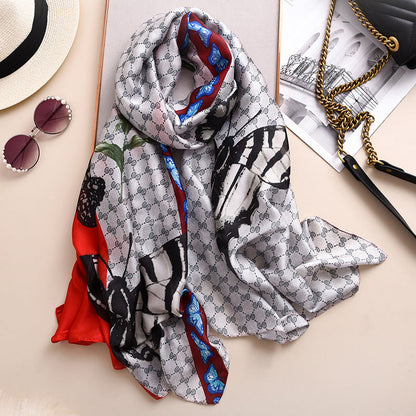 Warm silk scarf (See size chart where applicable)