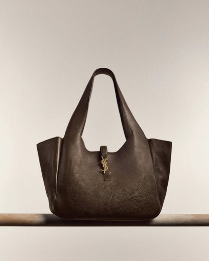 SAINT LAURENT Le 5 À 7 Bea Shoulder Bag